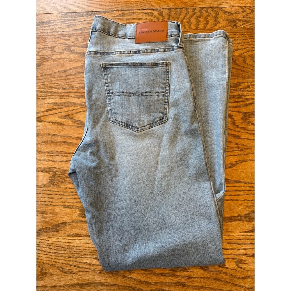 Lucky Brand Sweet Mid Rise Bootcut Jeans Womens 14 Waist 32 Light Wash